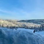 Middagslia - At Skrim With Amazing View