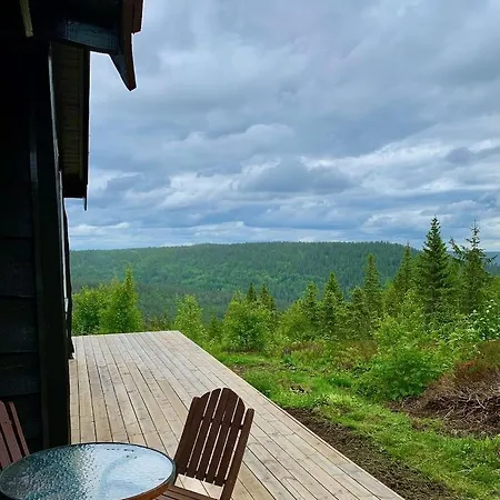 Middagslia - At Skrim With Amazing View Omholt