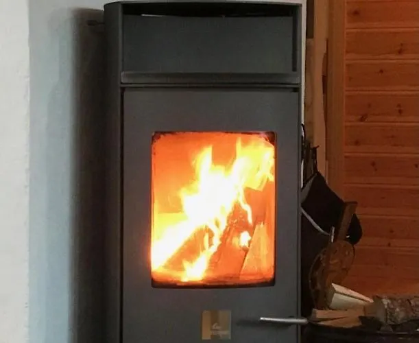 Middagslia - At Skrim With Amazing View