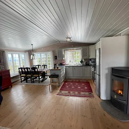 Holiday home Middagslia - At Skrim With Amazing View Omholt